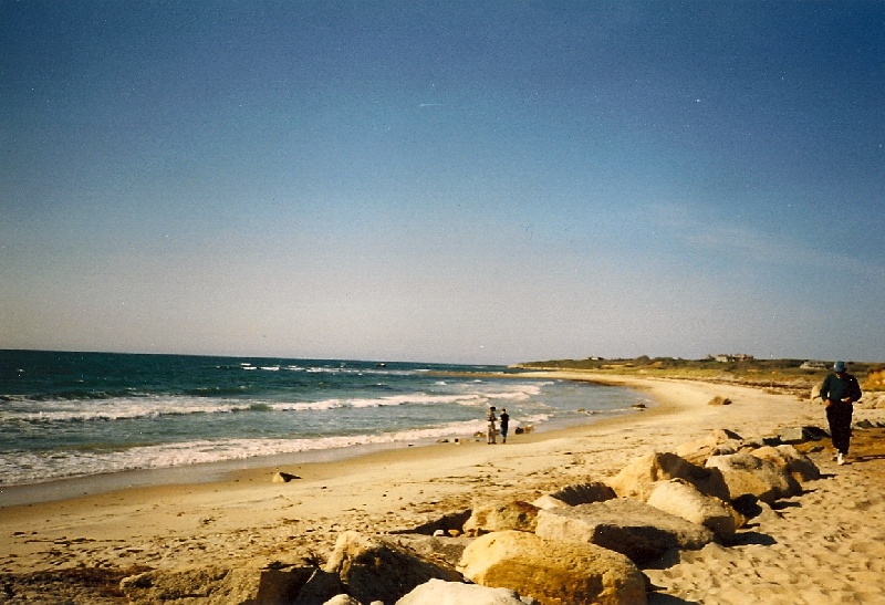 MENEMSHA BEACH