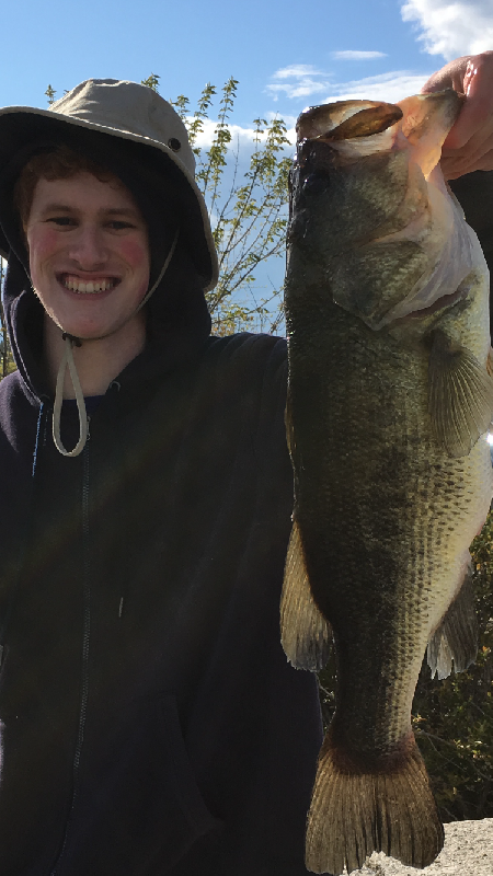 New PB Largemouth Bass. 5lbs and 22 inches