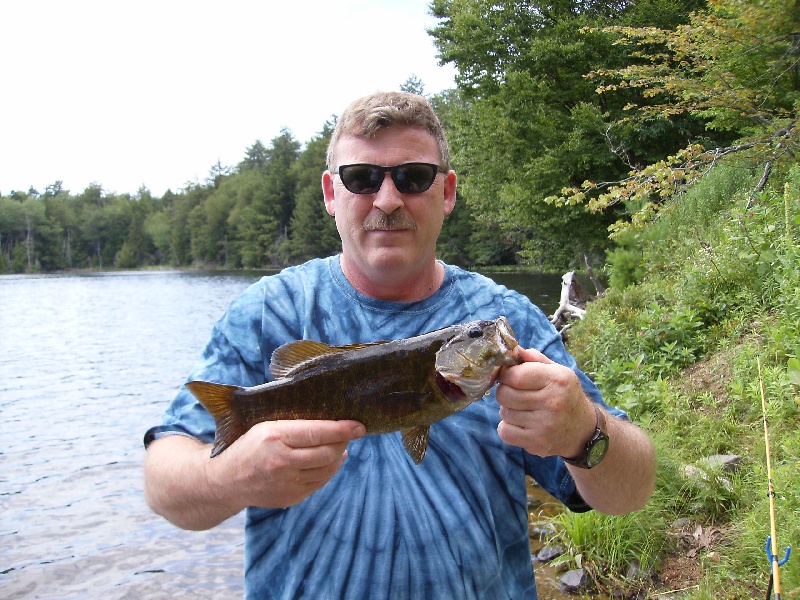 small mouth bass 